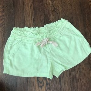 Roxy light green linen shorts
